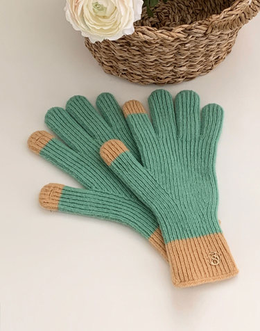 Symbol fingerhole gloves (Green)