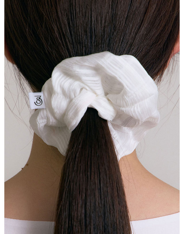 38컴온커먼 [21차] Check Sheer Scrunchie (White) 착용컷