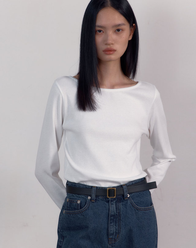 38컴온커먼 [13차] Symbol Boat-neck Long Sleeve T-Shirts (White) 착용컷