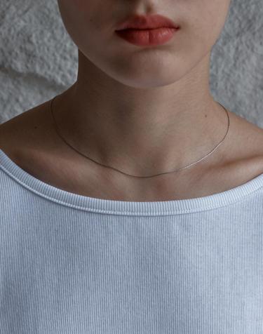 Slim Glow Surgical Necklace (Silver)