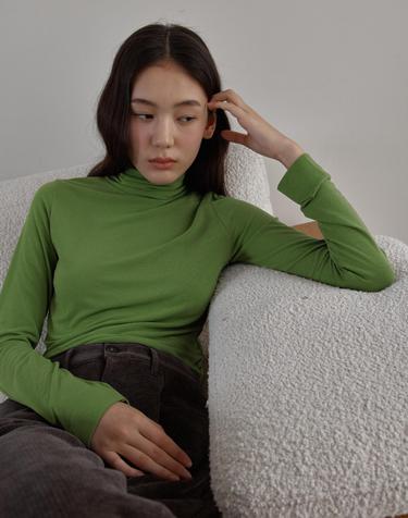 38컴온커먼 [2차] Soft Slim Turtleneck (Apple Green)