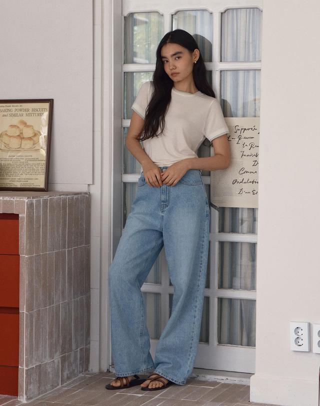 38컴온커먼 Tencel Double Layered Tee (Cream) 착용컷