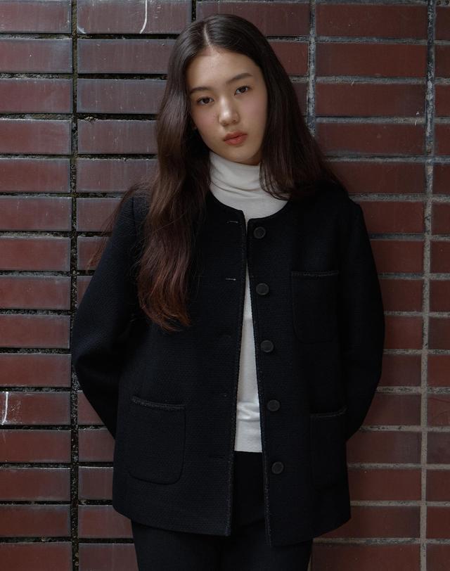 38컴온커먼 Refined Fringe Tweed Jacket (Black) 착용컷