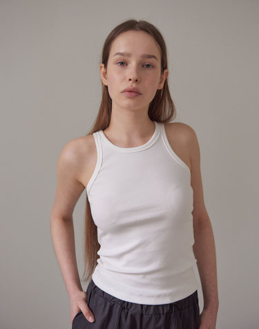 [21차] Curved Rib Sleeveless (White)