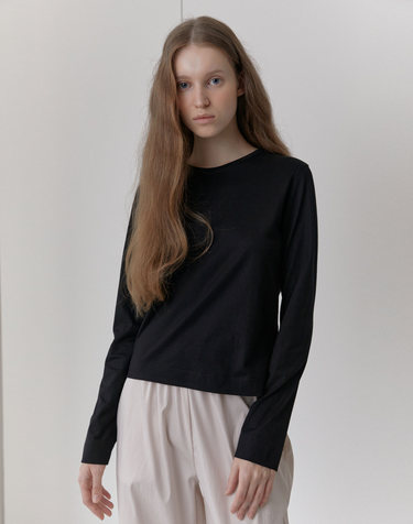 [11차] Silket Essential Long Sleeve T-shirts (Black)