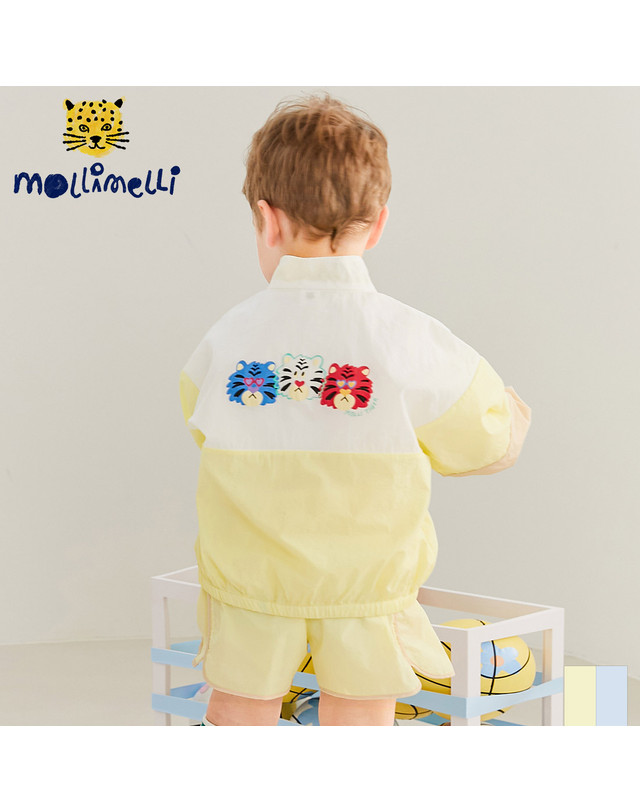 몰리멜리 치티치티아노락점퍼상하복 착용컷