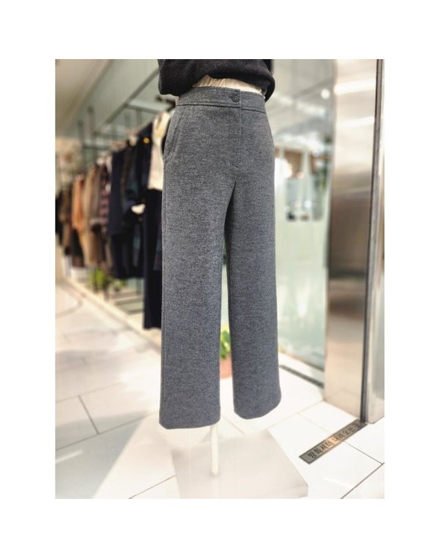비씨비지 BCBG [갤러리아] [25F/W] 일자핏 울 팬츠 (B5WAP335) 착용컷