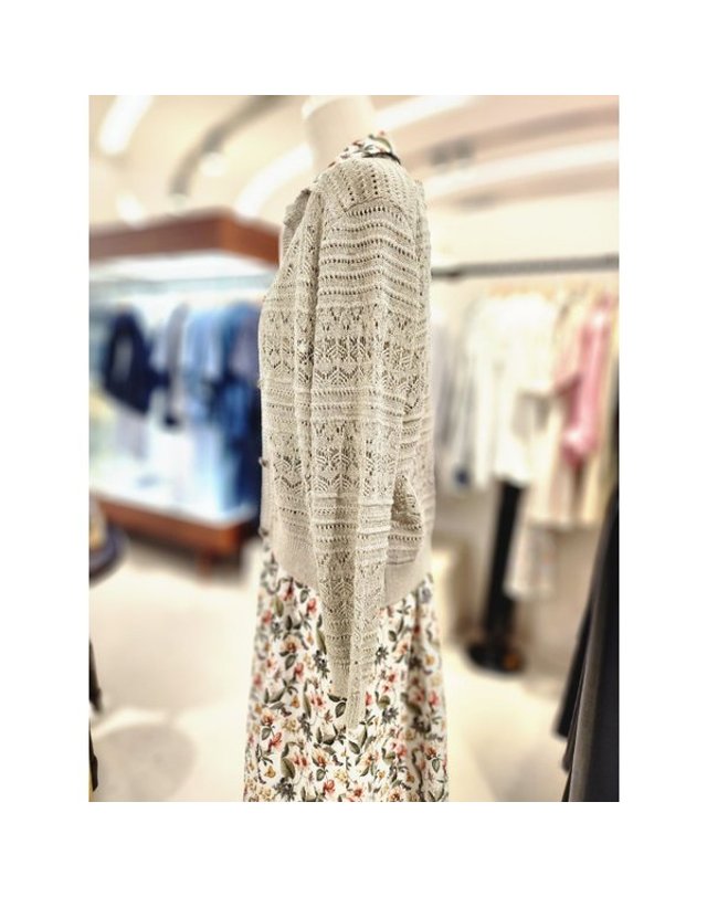 비씨비지 BCBG [갤러리아] [26S/M] 라운드 스카시트윈 가디건 (B6M3K105) 착용컷