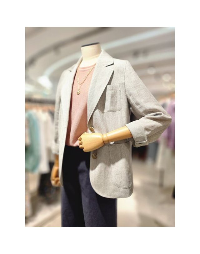 비씨비지 BCBG [갤러리아] [26S/M] 린넨 자켓 (B6M3J107) 착용컷
