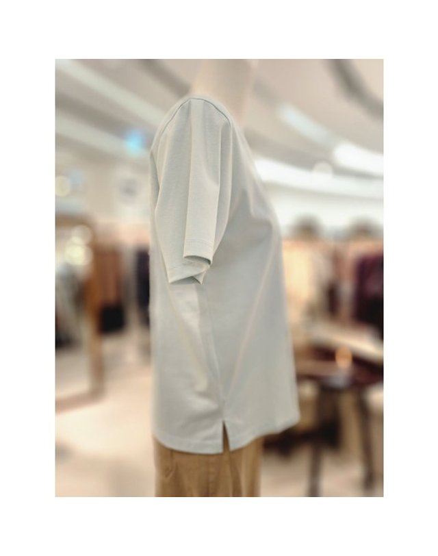 비씨비지 BCBG [갤러리아] [26S/M] 라운드 자수 티셔츠 (B6M6X450) 착용컷