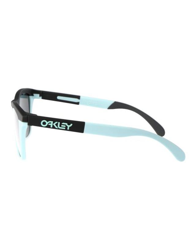 오클리 [해외직구] 25SS 오클리 선글라스 0OO9284 928403 MATTE CARBON BLUE MILKSHAKE 착용컷