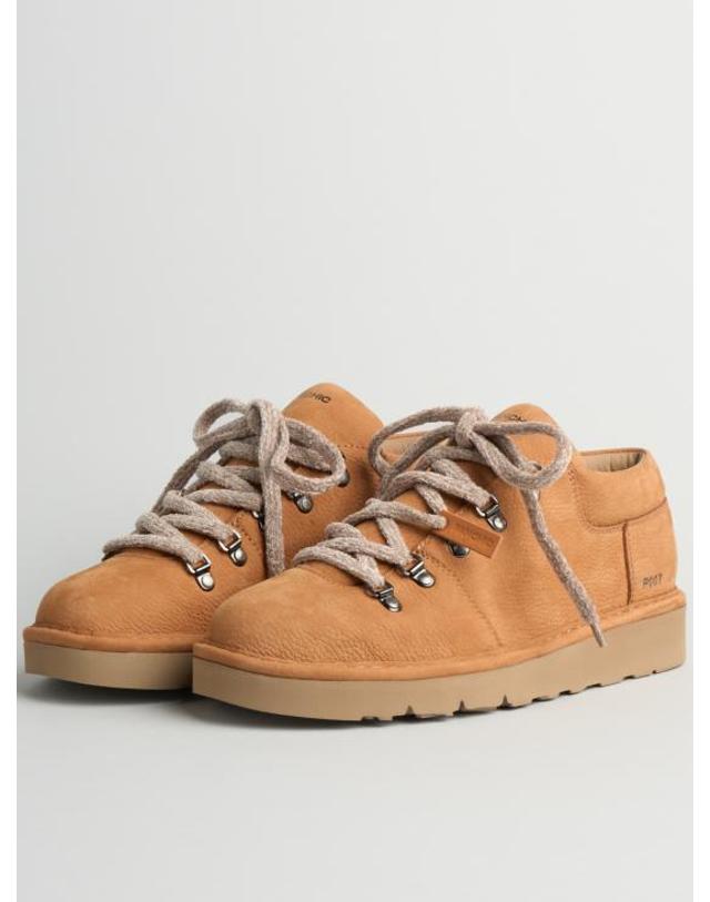 팬쉭 [해외직구] 26FW 팬쉭 스니커즈 P007M0100247 D016 BROWN 착용컷