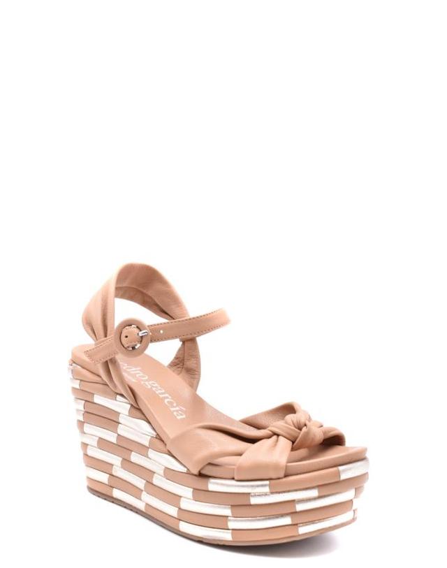 페드로가르시아 [해외직구] 20FW 페드로 가르시아 샌들 DOLORES light brown 착용컷