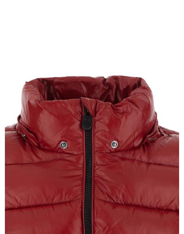 세이브더덕 [해외직구] 26FW 세이브더덕 패딩 D31470WLOVE2370040 Red 착용컷