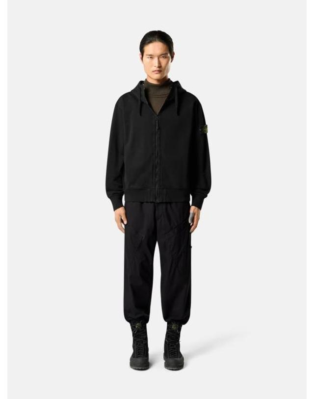 스톤아일랜드 [해외직구] 26FW 스톤 아일랜드 오가닉 코튼 플리스 와펜 집업 후드 티셔츠 L2S156100009S0051V0029 NERO 착용컷