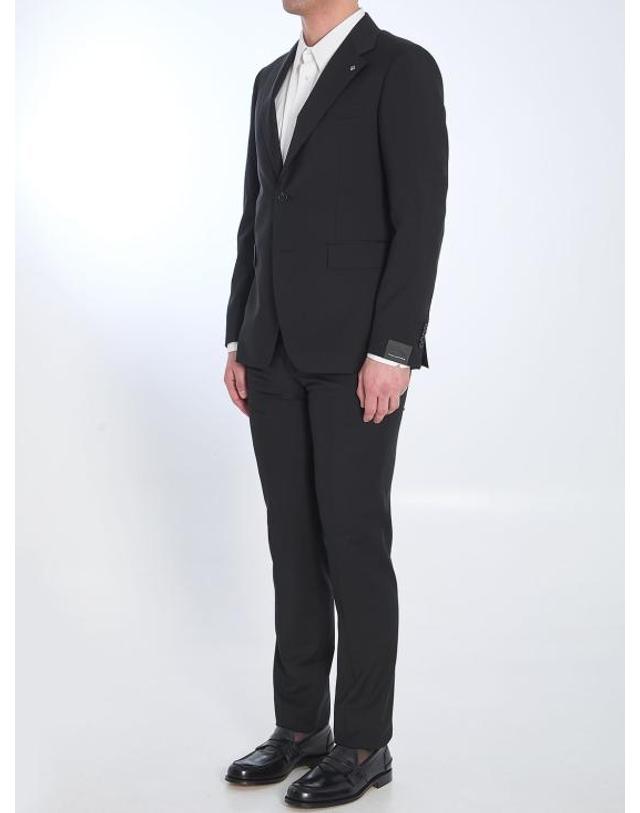 딸리아토레 [해외직구] 25SS 딸리아토레 수트 세트 2FNJ22B01060004 N5082 BLACK 착용컷