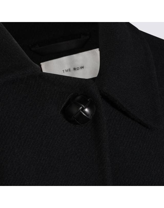 더 로우 [해외직구] 26FW 더로우 이나 코트 R000050 W1439BLK BLACK 착용컷