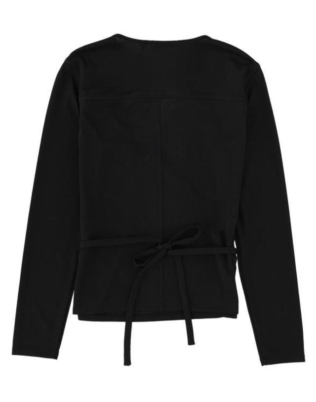 띠어리 [해외직구] 26SS 띠어리 스웨터 P1125502 001 BLACK 착용컷