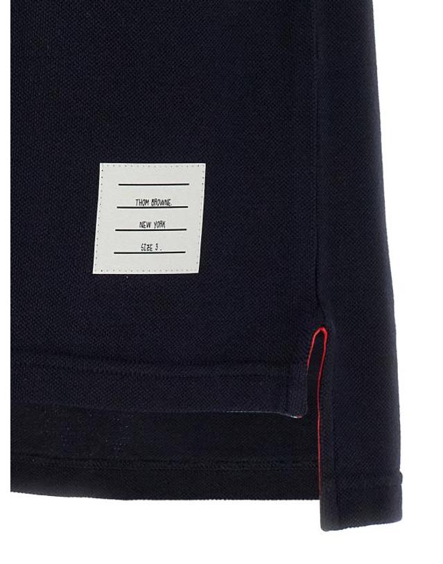 톰브라운 [해외직구] 26FW 톰브라운 폴로 티셔츠 MJP136G07976415 Blue 착용컷