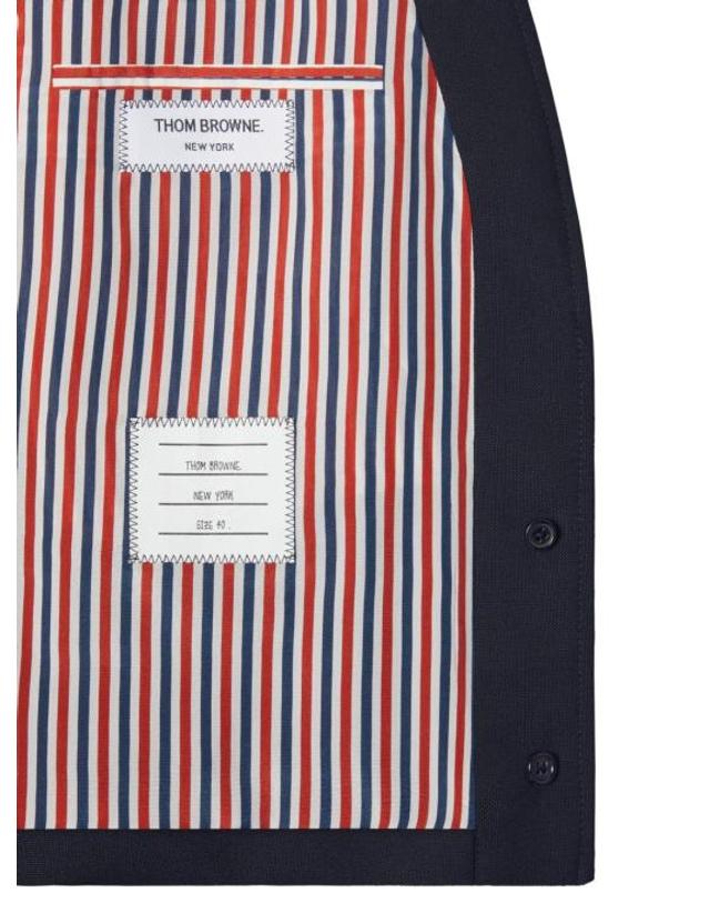 톰브라운 [해외직구] 26FW 톰브라운 수트 자켓 FBC968A F1199415 NAVY 착용컷