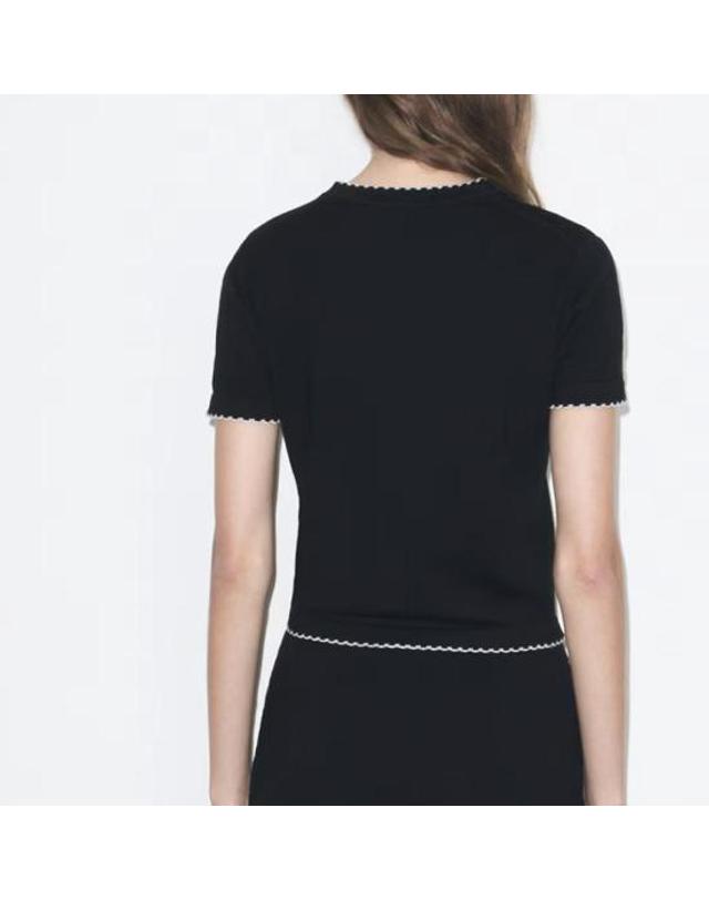 토리버치 [해외직구] 26FW 토리버치 반팔 티셔츠 182742 960 BLACK NEW IVORY 착용컷