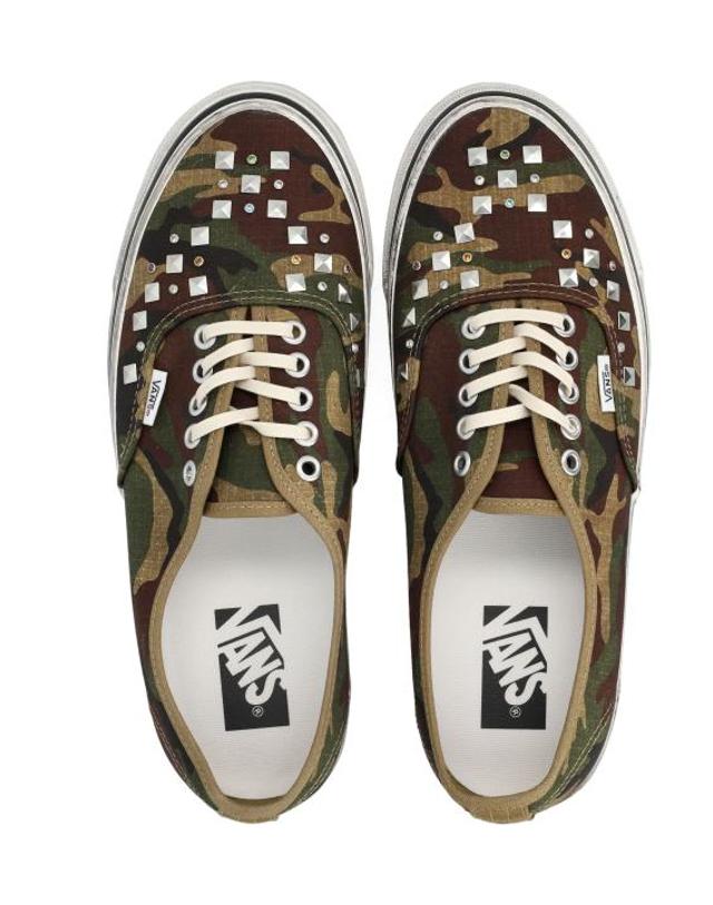 반스 [해외직구] 26FW 반스 어센틱 44 VN000D9NWVD WC WOODLAND CAMO 착용컷