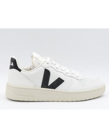 [해외직구] 26FW 베자 스니커즈 VI0220738A EXTRA WHITE BLACK