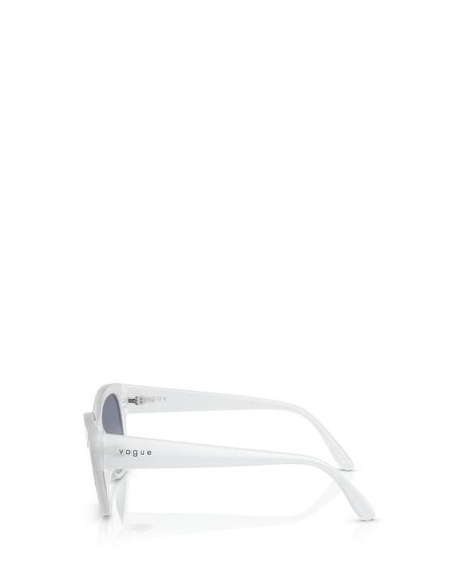 보그 아이웨어 [해외직구] 26FW 보그 선글라스 VO5638SU 32204L TOP WHITE OPAL MILK 착용컷