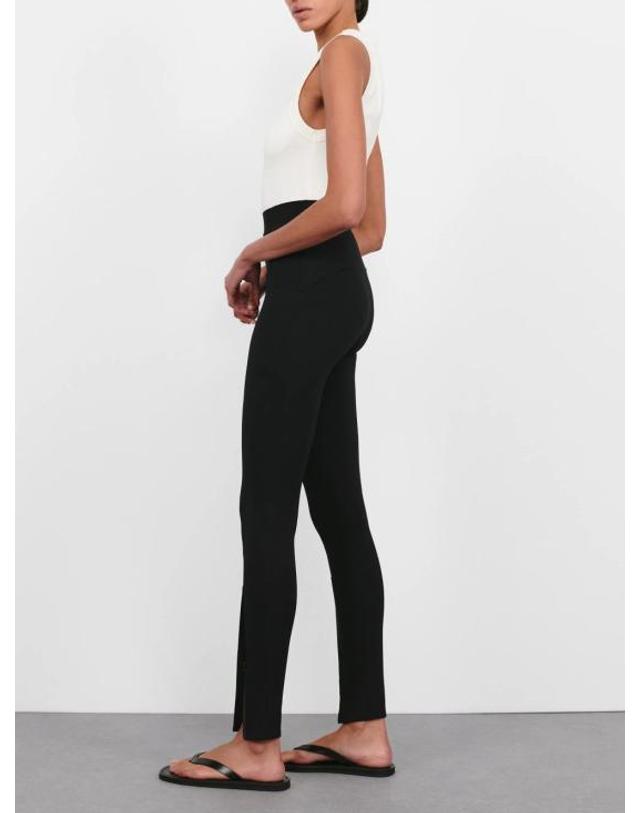 와드로브 [해외직구] 25SS 워드로브NYC 스트레이트 팬츠 W2229R20JEBLK Black 착용컷
