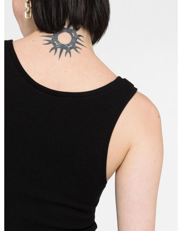 와드로브 [해외직구] 24SS 워드로브NYC 민소매 티셔츠 W1051R11 BLACK 착용컷