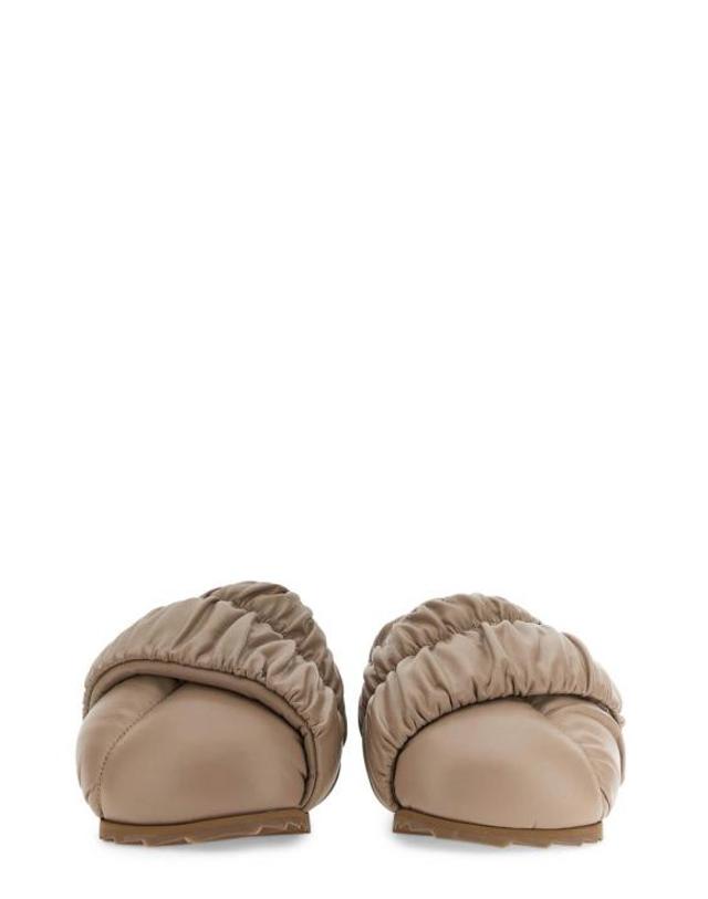 유메유메 [해외직구] 22FW 유메유메 뮬 슬리퍼 TM0003DARKBEIGE Beige 착용컷