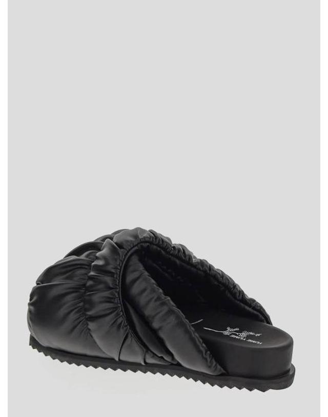 유메유메 [해외직구] 22FW 유메유메 뮬 슬리퍼 TM0001BLACK 착용컷