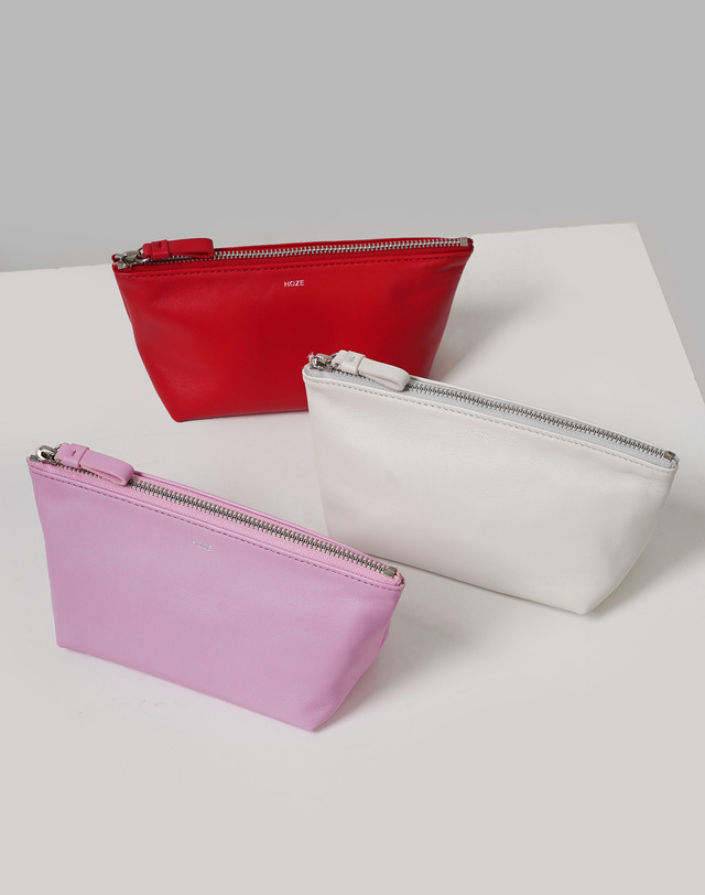 호재 CLASSIC POUCH(클래식 파우치)_5COLOR 착용컷