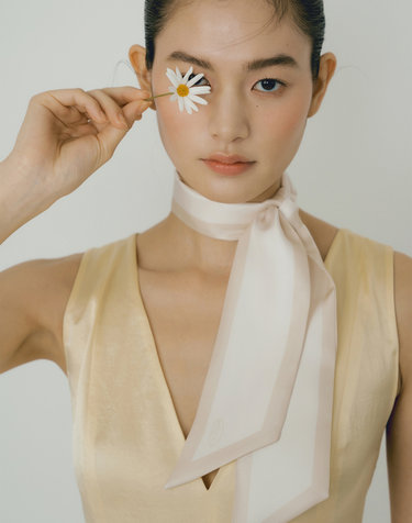Long Twilly Silk Scarf - Pearl White