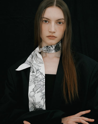 Botanic Garden Long Twilly Silk Scarf - Cream