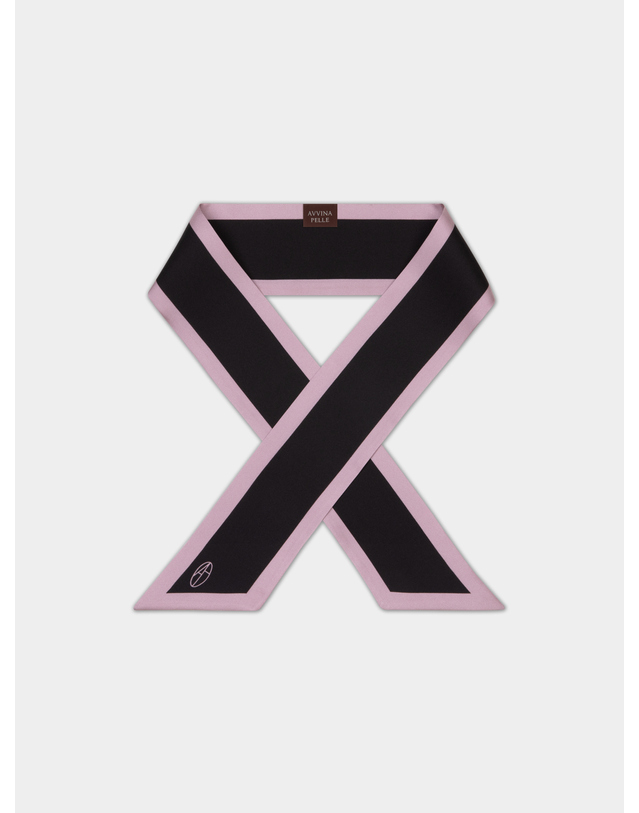 아비나펠르 Long Twilly Silk Scarf - Lilac/Black 바이올렛 착용컷