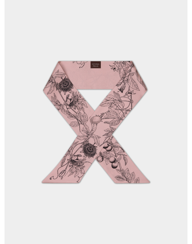 아비나펠르 Botanic Garden Long Twilly Silk Scarf - Rose 착용컷