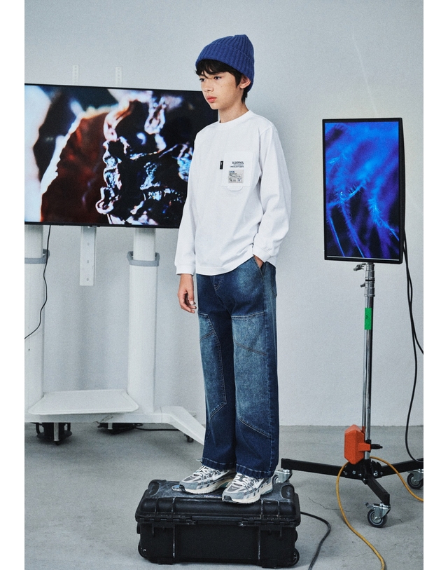 블루테일 AYG3PT02NV 데님 더티워싱 팬츠 착용컷