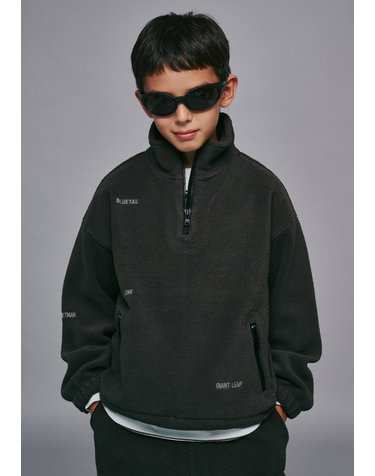 AZI1TS02CG 차콜그레이 플리스 하프집업 아노락 맨투맨
