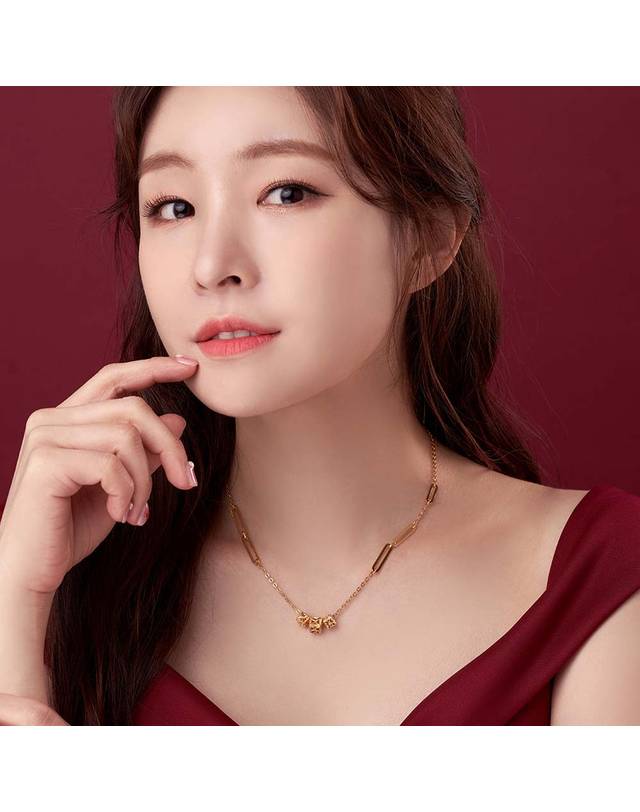 한국금다이아몬드거래소 [한국금다이아몬드] 여자 순금 목걸이 스퀘어 컷 큐브 24K 11.25g 18K장식 착용컷