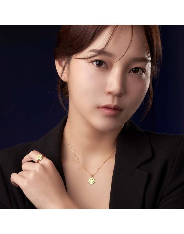 한국금다이아몬드거래소 [한국금다이아몬드] 여자 순금 목걸이 체인 스마일 24K 3.75g 18K장식 착용컷