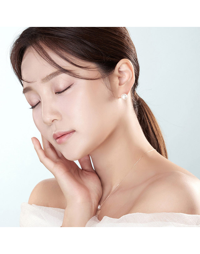 한국금다이아몬드 [모아르] 14K 귀걸이 핀 침 금귀걸이 라끄벨 진주 4mm 착용컷