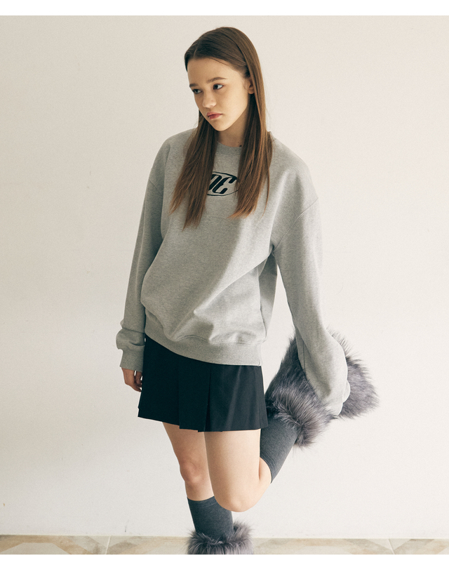 아트스피크하우스 AE LOGO SWEAT SHIRT_GRAY 그레이 착용컷