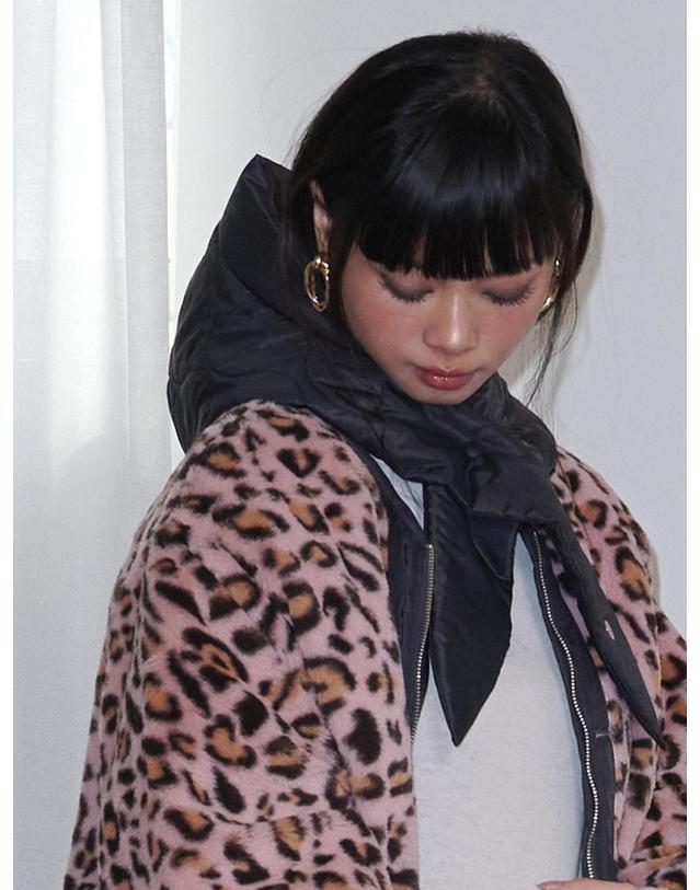 오프닝선샤인 Quilted Padding Balaclava_Charcoal 착용컷