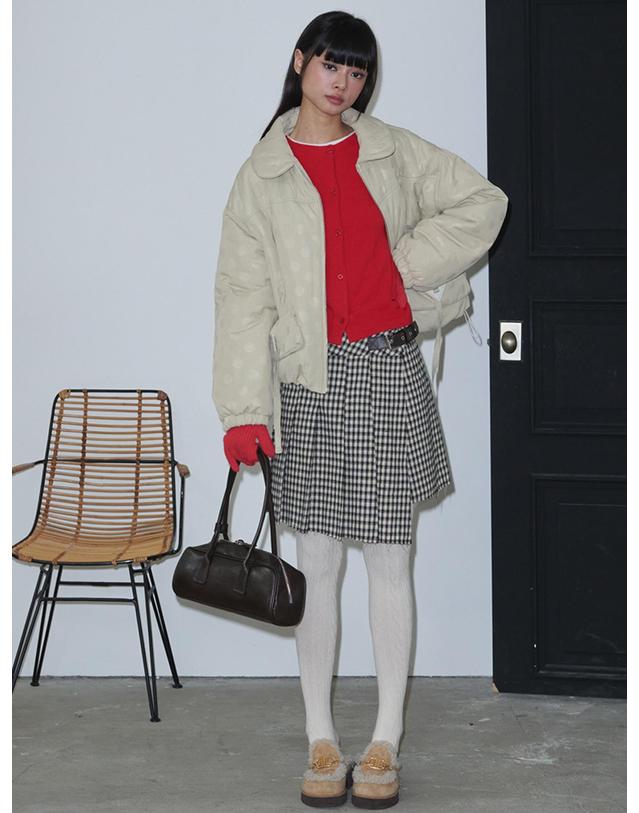 오프닝선샤인 Buckle Pleated Check Wrap Mini Skirt_Beige 착용컷