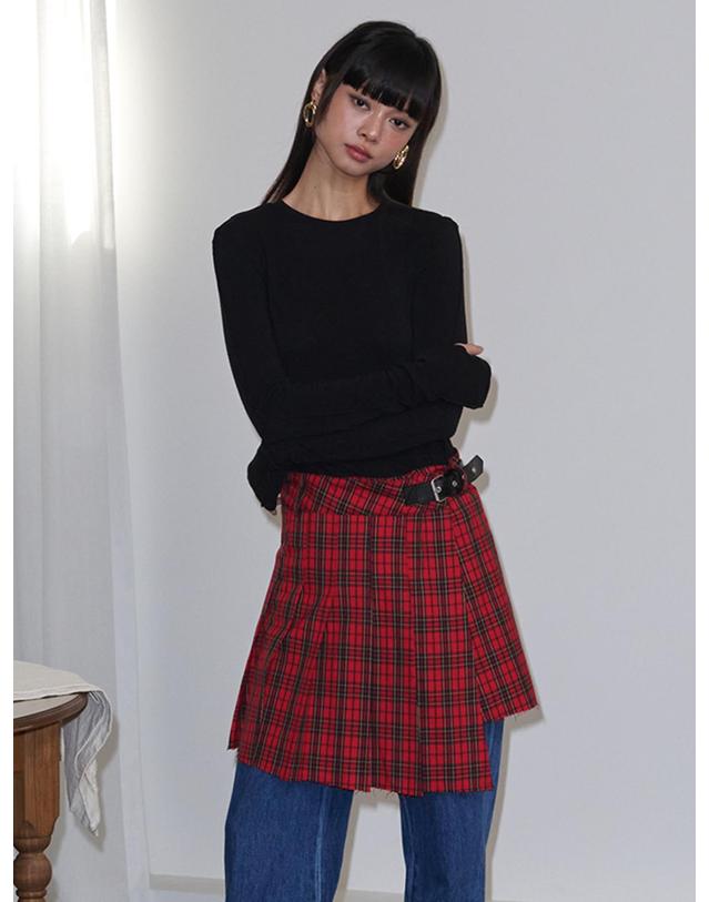 오프닝선샤인 Buckle Pleated Check Wrap Mini Skirt_Red 착용컷