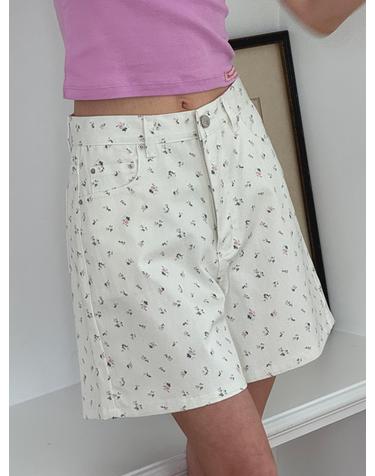 Vintage Floral Denim Shorts Ivory
