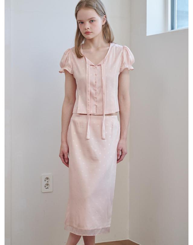 오프닝선샤인 Set-Satin Jacquard Tie Blouse+H-Midi Skirt Pink 착용컷