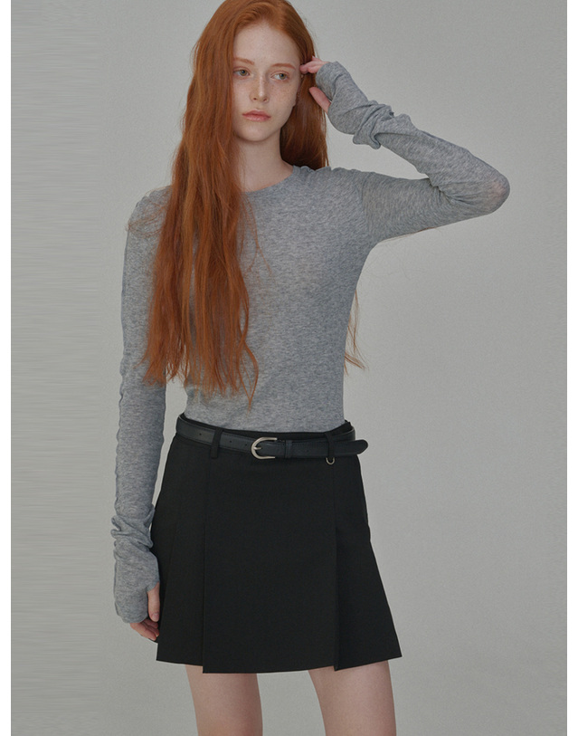 오프닝선샤인 Classic Pleated Mini Skirt_Black 착용컷