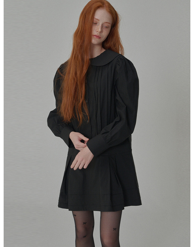 오프닝선샤인 Round Collar Pin-tuck Mini Dress_Black 착용컷